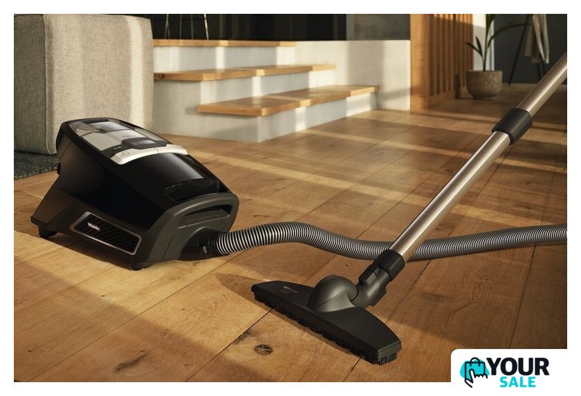 Пылесос Miele Blizzard CX1 Comfort SKMF5 (черный) - Изображение №6 — Интернет-магазин Your Sale