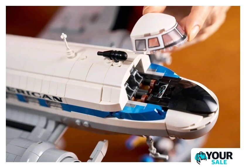 Конструктор LEGO Icons 11378 Douglas DC-3 PAN AM Airliner - Изображение №13 — Интернет-магазин Your Sale