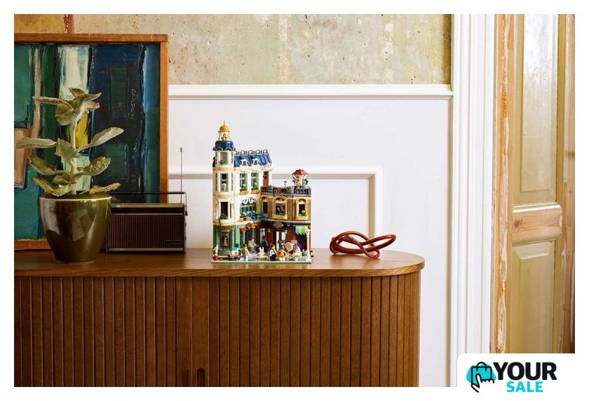 Конструктор LEGO Icons 11371 Торговая улица - Изображение №13 — Интернет-магазин Your Sale