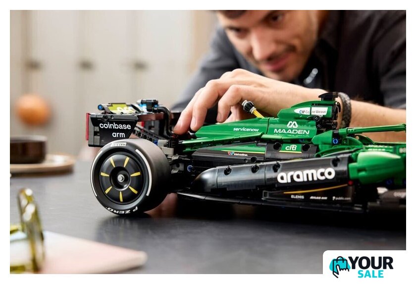 Конструктор LEGO Technic 42240 Aston Martin Aramco AMR25 F1 - Изображение №12 — Интернет-магазин Your Sale