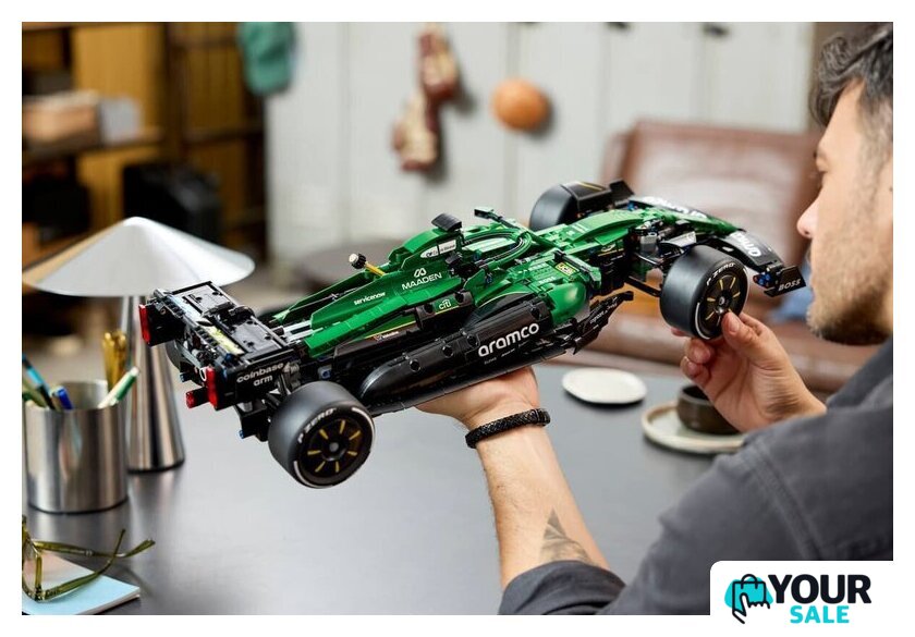 Конструктор LEGO Technic 42240 Aston Martin Aramco AMR25 F1 - Изображение №18 — Интернет-магазин Your Sale
