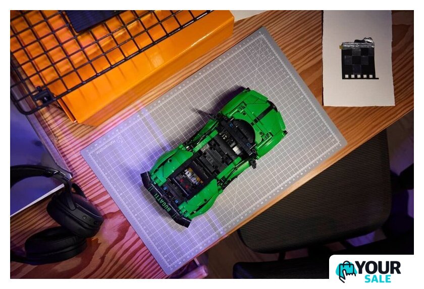 Конструктор LEGO Technic 42241 Green Bugatti Chiron Pur Sport Hypercar - Изображение №10 — Интернет-магазин Your Sale
