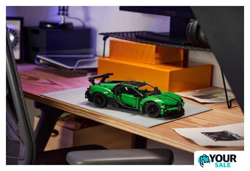 Конструктор LEGO Technic 42241 Green Bugatti Chiron Pur Sport Hypercar - Изображение №11 — Интернет-магазин Your Sale