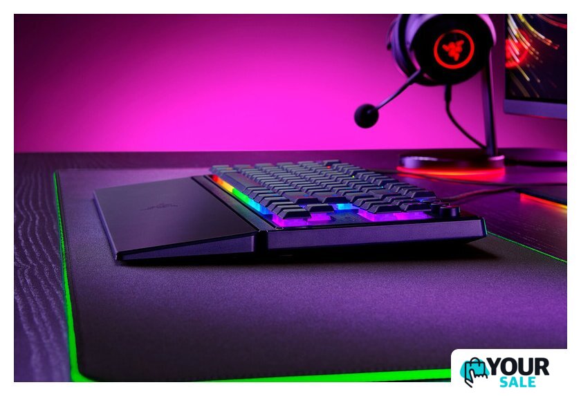 Клавиатура Razer Ornata V3 TKL (нет кириллицы) - Изображение №4 — Интернет-магазин Your Sale