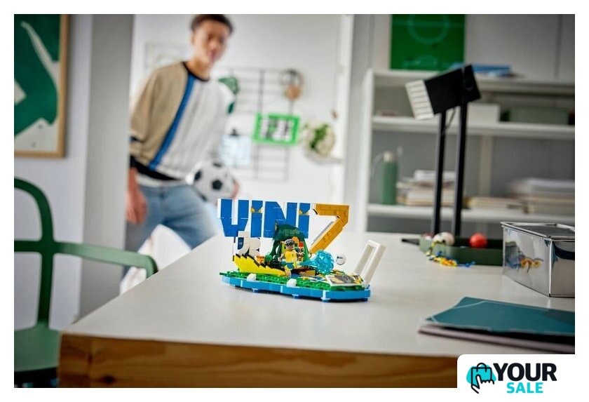 Конструктор LEGO Editions 43027 Винисиус Жуниор – лучшие моменты футбольного матча - Изображение №6 — Интернет-магазин Your Sale