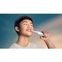 Электрическая зубная щетка Philips Sonicare DiamondClean 9000 HX9911/19 - Превью изображения №8 — Интернет-магазин Your Sale