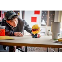 Конструктор LEGO Editions 43022 Шлем Льюиса Хэмилтона команды Scuderia Ferrari HP - Превью изображения №8 — Интернет-магазин Your Sale