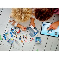 LEGO City 60370 Побег из полицейского участка Image #9