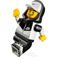 Конструктор LEGO Nike 43025 Nike Air Max 95 x LEGO Set - Превью изображения №4 — Интернет-магазин Your Sale