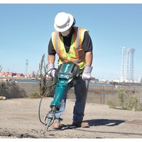 Отбойный молоток Makita HM1812 - Превью изображения №3 — Интернет-магазин Your Sale