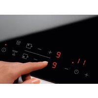 Варочная панель Electrolux EHF6346XOK - Превью изображения №5 — Интернет-магазин Your Sale