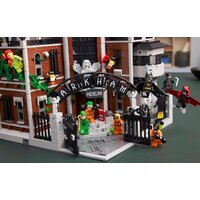 LEGO DC Batman 76300 Лечебница Аркхем Image #15