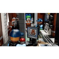 LEGO DC Batman 76300 Лечебница Аркхем Image #7