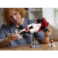 LEGO Icons 10330 McLaren F1 MP4/4 и Айртон Сенна Image #9