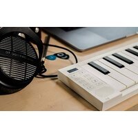 Carry-on Folding Piano 49 Image #7