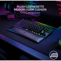 Razer Ergonomic Wrist Rest (для TKL-клавиатур) Image #6