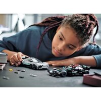 LEGO Speed Champions 76909 Mercedes-AMG F1 W12 E Perf. и Project One Image #5