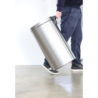 Brabantia Pedal Bin Recycle Silent 2 x 20 л (стальной матовый) Image #15