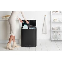 Brabantia Bo Pedal Bin 2 x 30 л (черный матовый) Image #8