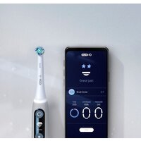 Электрическая зубная щетка Oral-B iO 8n (черный, 1 насадка) - Превью изображения №8 — Интернет-магазин Your Sale