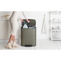 Brabantia Bo Pedal Bin 2 x 30 л (платиновый) Image #8