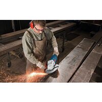 Угловая шлифмашина Bosch GWS 24-230 JH Professional (0601884203) - Превью изображения №4 — Интернет-магазин Your Sale