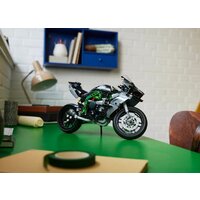 LEGO Technic 42170 Мотоцикл Kawasaki Ninja H2R Image #6