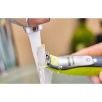 Триммер для бороды и усов Philips OneBlade QP2530/20 - Превью изображения №8 — Интернет-магазин Your Sale
