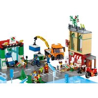 LEGO City 60292 Центр города Image #7