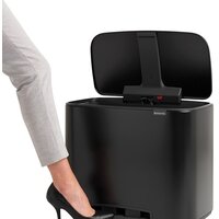 Brabantia Bo Pedal Bin 3 x 11л (черный матовый) Image #9