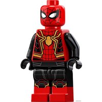 LEGO Marvel Super Heroes 76185 Человек-Паук в мастерской Санктума Image #12
