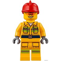 LEGO City 60215 Пожарное депо Image #10