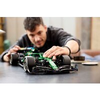 Конструктор LEGO Technic 42240 Aston Martin Aramco AMR25 F1 - Превью изображения №15 — Интернет-магазин Your Sale