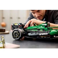 Конструктор LEGO Technic 42240 Aston Martin Aramco AMR25 F1 - Превью изображения №12 — Интернет-магазин Your Sale
