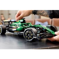 Конструктор LEGO Technic 42240 Aston Martin Aramco AMR25 F1 - Превью изображения №16 — Интернет-магазин Your Sale