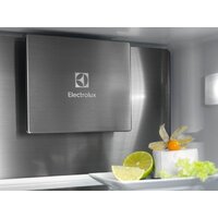 Холодильник Electrolux GreenZone 800 E8MNCC18S - Превью изображения №8 — Интернет-магазин Your Sale