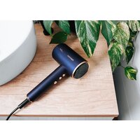 Concept VV8100 Image #9