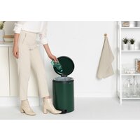 Brabantia Pedal Bin NewIcon 20 л (зеленая сосна) Image #8