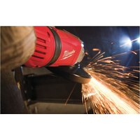Угловая шлифмашина Milwaukee AGVK24-230EK 4933451413 - Превью изображения №2 — Интернет-магазин Your Sale