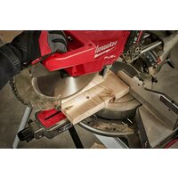 Торцовочная пила Milwaukee M18 FUEL M18FMS305-0 4933471205 (без АКБ) - Превью изображения №10 — Интернет-магазин Your Sale