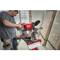 Торцовочная пила Milwaukee M18 FUEL M18FMS305-0 4933471205 (без АКБ) - Превью изображения №7 — Интернет-магазин Your Sale