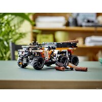 LEGO Technic 42139 Внедорожный грузовик Image #12