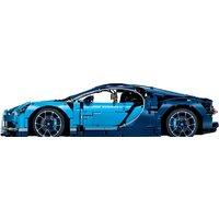 LEGO Technic 42083 Bugatti Chiron Image #5