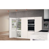 Холодильник Whirlpool WHC20 T352 - Превью изображения №5 — Интернет-магазин Your Sale