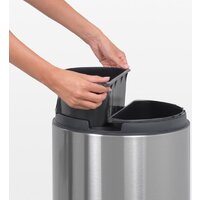 Brabantia Touch Bin Recycle 2 x 20 л (стальной защитой от отпечатков) Image #6