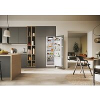 Однокамерный холодильник Candy UP Fridge 600 CML5518EVWL - Превью изображения №10 — Интернет-магазин Your Sale