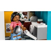LEGO Disney Пляжный домик Лило и Стича 43268 Image #7