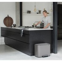 Brabantia Bo Pedal Bin 36 л (платиновый) Image #7