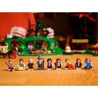 Конструктор LEGO Icons 10354 Властелин колец: Шир - Превью изображения №11 — Интернет-магазин Your Sale