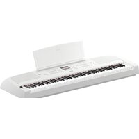 Yamaha DGX-670 (белый) Image #3